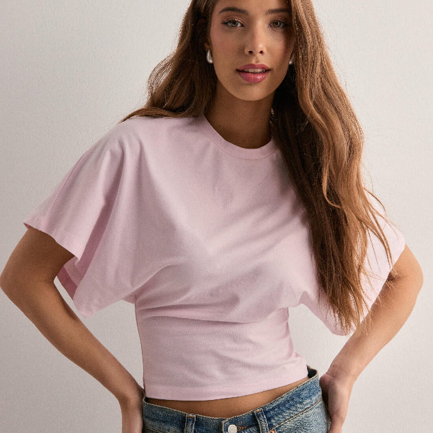 Eszter™ Széles ujjú ikon póló – Elegáns, nőies fazon