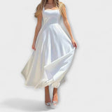 Lumea™  Elegantní Midi Šaty